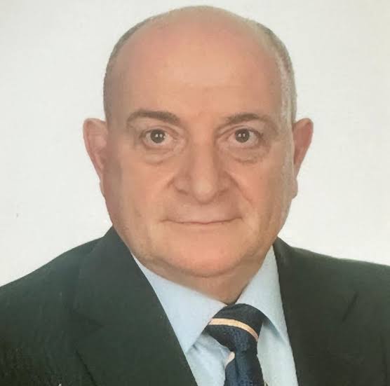 الدكتور يوسف الزريقات