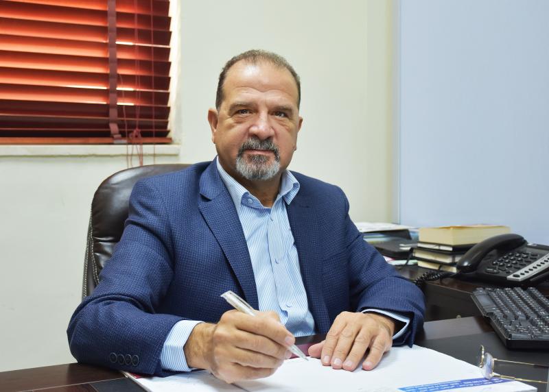 الدكتور مالك ابو النادي